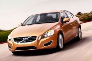 Volvo S-60 фото
