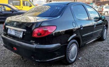 Як дилери обманюють клієнтів при перепродажі старих автомобілів
