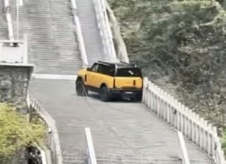 Помилка Chery: невдала спроба повторити трюк Range Rover