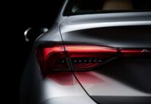 Toyota Avalon (2022): чому це все ще вигідна покупка в 2026 році