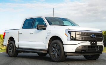 Ford F-150 Lightning wegen Ausfall des Rückfahrlichts zurückgerufen