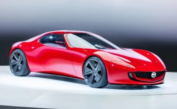 Mazda nadal rozważa następcę RX-7 z silnikiem obrotowym