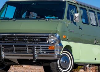 Nostalgic Escape: 1972 Ford Econoline Camper Hits Auction Block