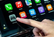 Apple CarPlay Отримає Можливість Перегляду Відео