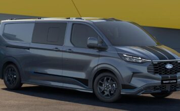 Відгук Ford Transit Custom: Невірна Інформація про Кріплення для Дитячого Автокрісла