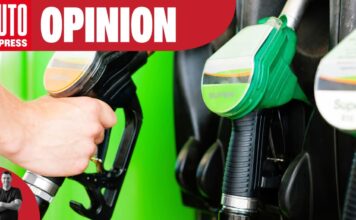 Ціни на Паливо, що зростають, Погрожують Британським Автомобілістам: Необхідні Дії Уряду