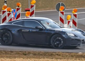 Porsche riafferma le auto sportive 718 elettriche nonostante il ritorno dell’ICE