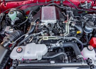 Неубиваемый Двигатель Toyota: 25-летнее Наследие 1HZ