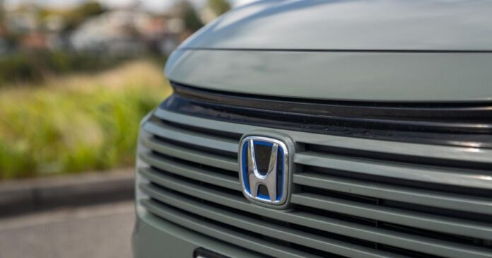 7c831c3c-e288-4938-a8e7-459f7d207b0e