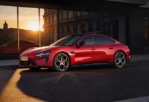 Xiaomi SU7 Отримує Кремово-Бежовий Інтер’єр та Значні Технічні Покращення у Новій Моделі