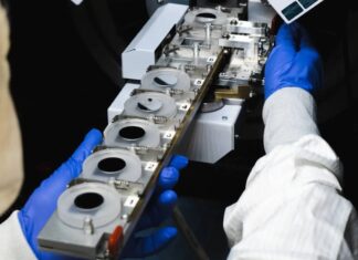 Volkswagen и QuantumScape возглавляют революцию в твердотельных аккумуляторах