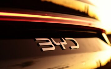 BYD Представила Революційну Технологію Надшвидкої Зарядки