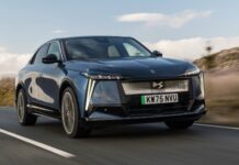 Огляд DS N°8: Смілива електрична спроба повернути французький люкс