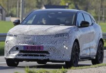 Renault готує масштабне оновлення Megane E-Tech для збільшення запасу ходу та технологічності