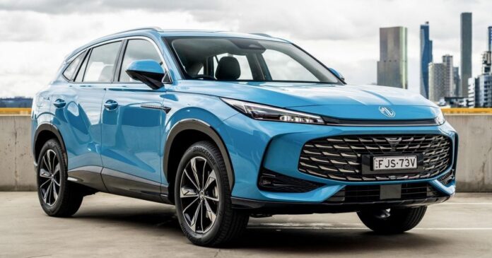 e8723ef7-c839-426b-8d18-b56962f50541