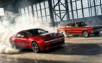 Dodge відзначає 60-річчя: нова версія Charger Sixpack може розвинути 600 кінських сил