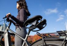 vabsRider: Віртуальне сідло для велосипеда, яке дійсно рухається разом із вашими стегнами