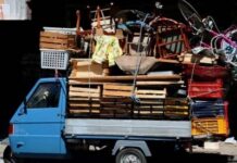 Як прочитати маркування GAWR на вашому автомобілі, щоб не перевантажити його